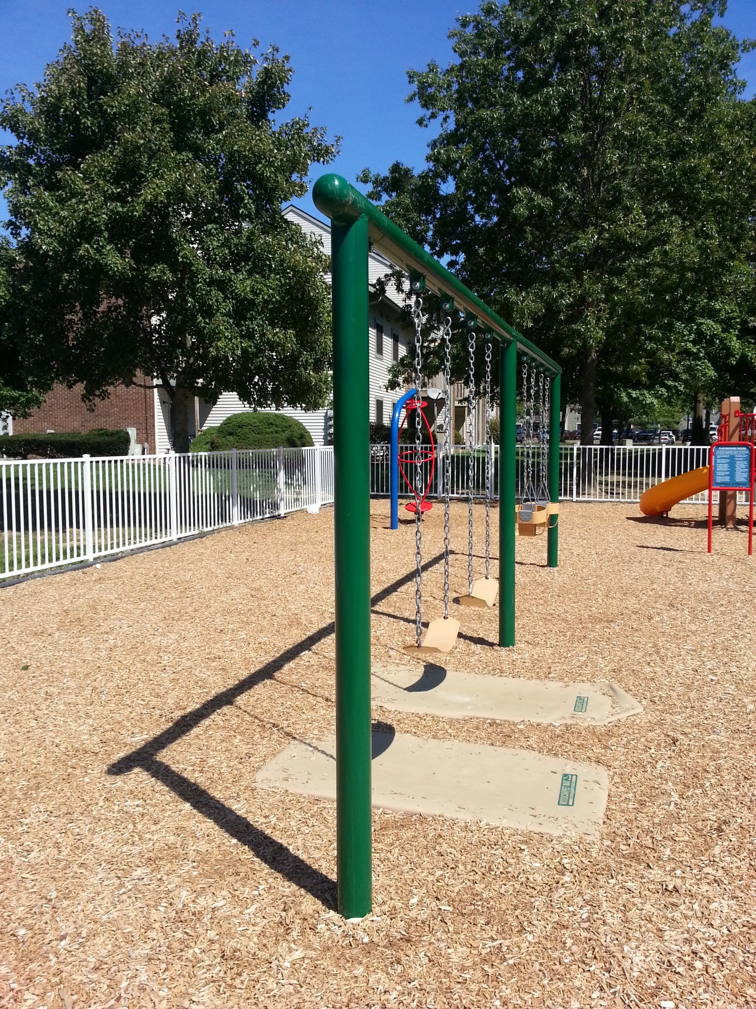 Ravens Crest East at Princeton Meadows > Info > Amenities